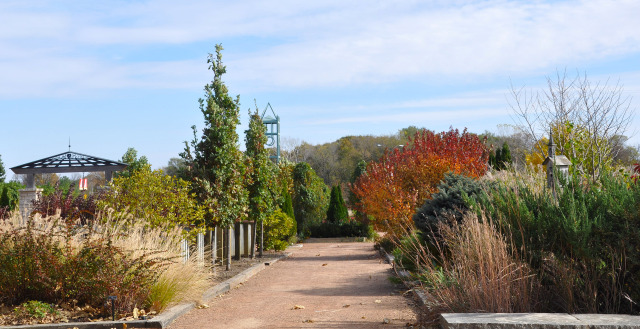 South Mixed Border at Reiman Gardens in the fall